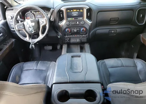 2020 Chevrolet Silverado K3500 High Country z USA, uszkodzony, nr VIN 1GC4YVEY8LF298403